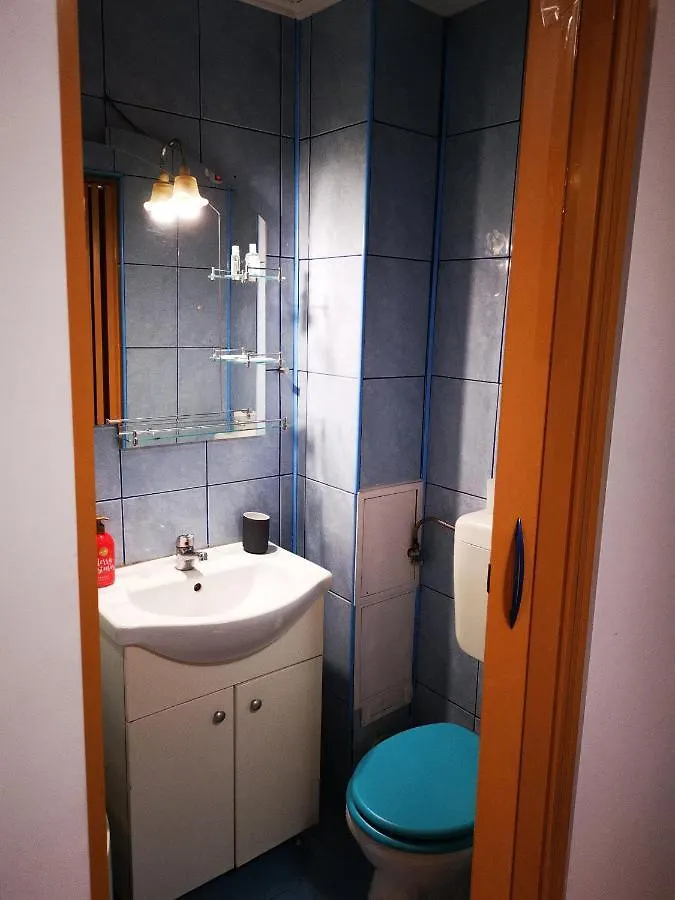 Romexpo Cosy Studio - Self Check-In & Out With Key-Locker At Any Hour Apartment Bucharest